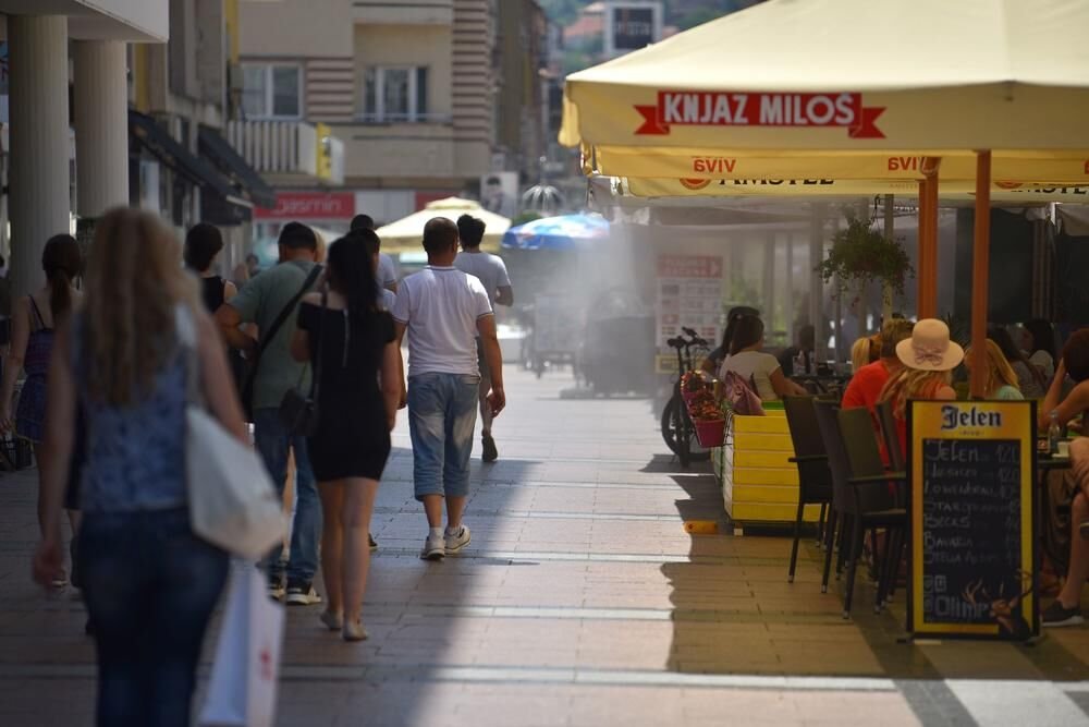 DANAS U SRBIJI VRUĆ I TOPAO DAN, TEMPERATURA DO 34 STEPENA: Nećemo se samo kuvati, stiže nam i ova VREMENSKA POJAVA