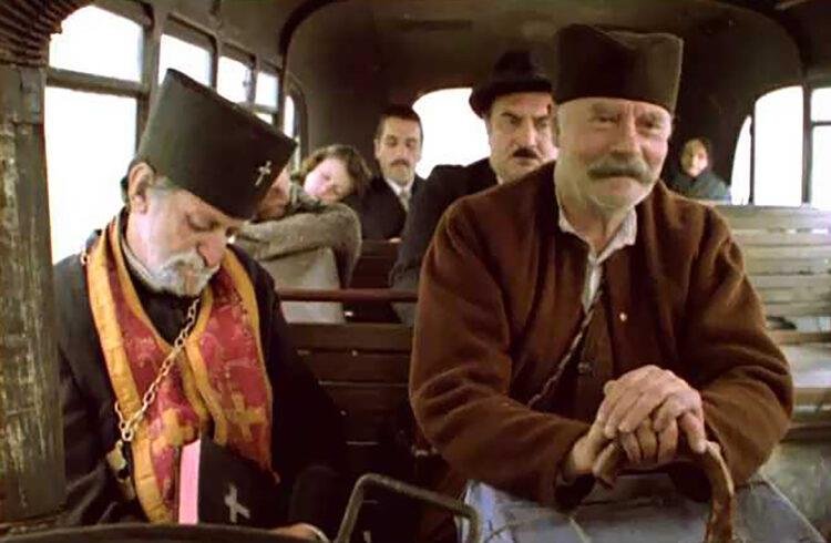 Scena koju i dan-danas svi prepričavaju: Evo šta je uradila žena glumca iz "Ko to tamo peva" kad ga je zatekla pijanog u kafani