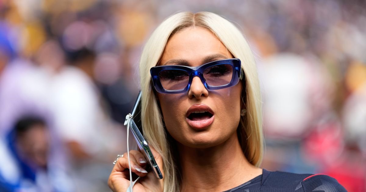 Paris Hilton "zagrmela" kao nikada do sada na Svetskom prvenstvu, svi su okrenuli za zgodnom Amerikankom