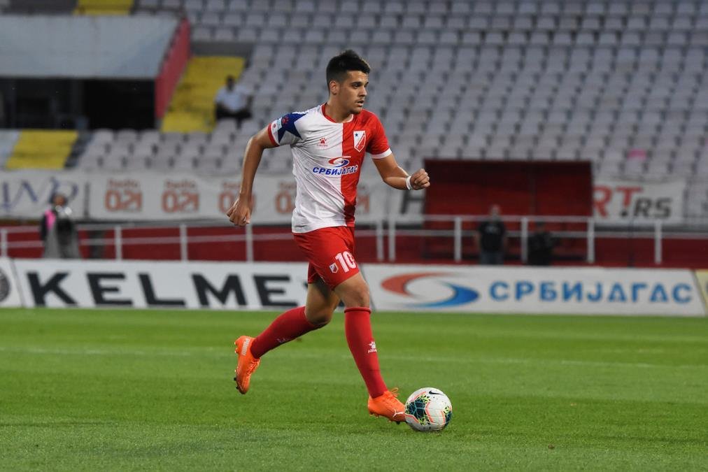 ODJKENULA BOMBA U NOVOM SADU! Dejan Zukić se vratio u Vojvodinu!