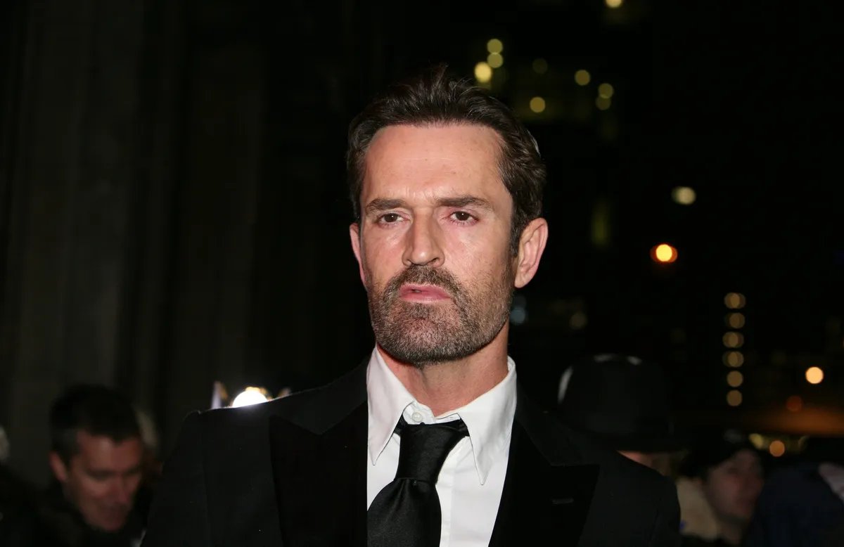 Rupert Everet otkrio kako ga je opsesija savršenim telom "skoro učinila invalidom"