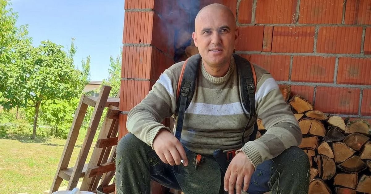 EKS MINISTAR Hrvatski ekstremista i poslanik ponovo zapevao: "Kad Puniša tri metka ispali..."