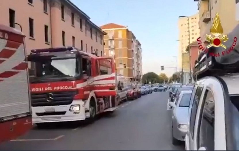 PLAMEN GUTA ZGRADU Snimak požara u Napulju: Gori bolnica, deo pacijenata evakuisan