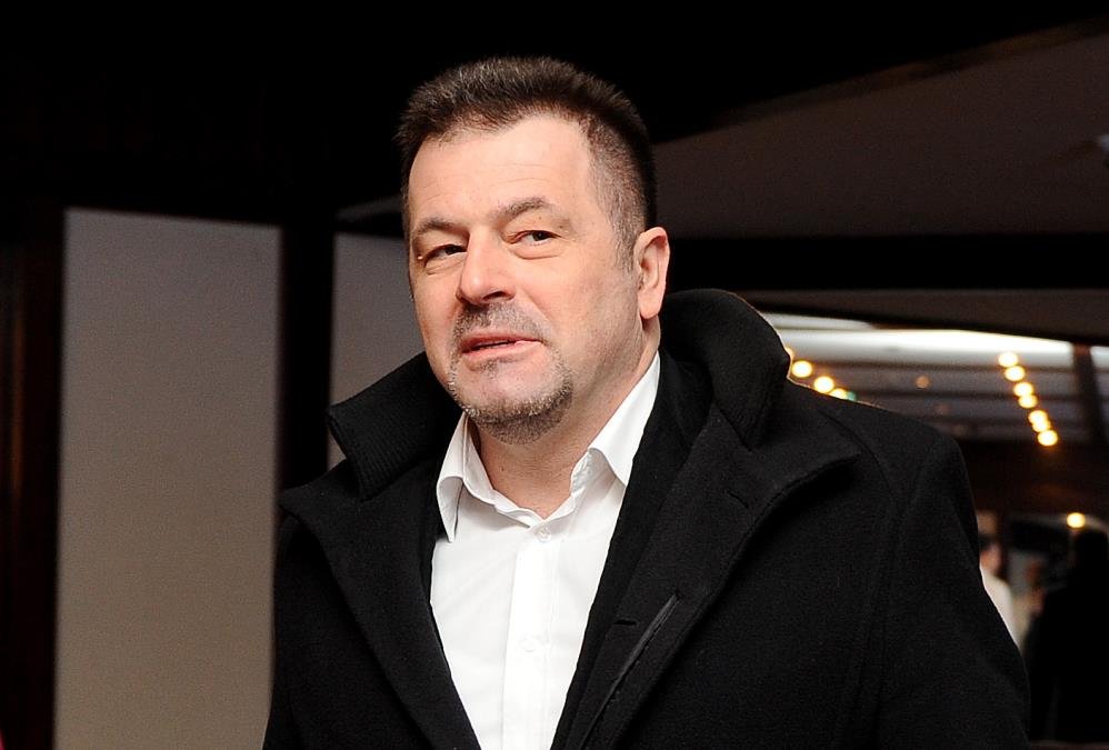 "POSTOJE PROBLEMI, TAKMIČARI MISLE DA NAMEŠTAMO" Mare progovorio pred finale "Nikad nije kasno" o Prijovićki, Filipu i takmičenju: Njemu je danas poseban dan