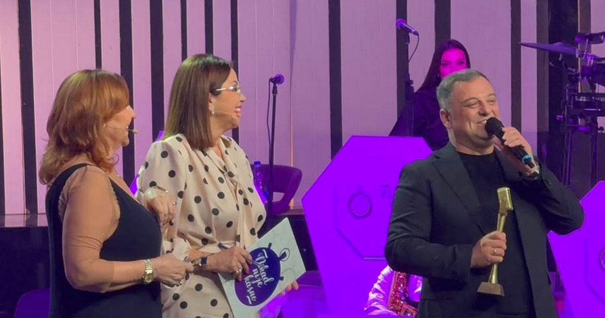 Viktor Dimitrievski pobednik SMS glasova "Nikad nije kasno": Haos u studiju tokom proglašenja, Žika pobesneo