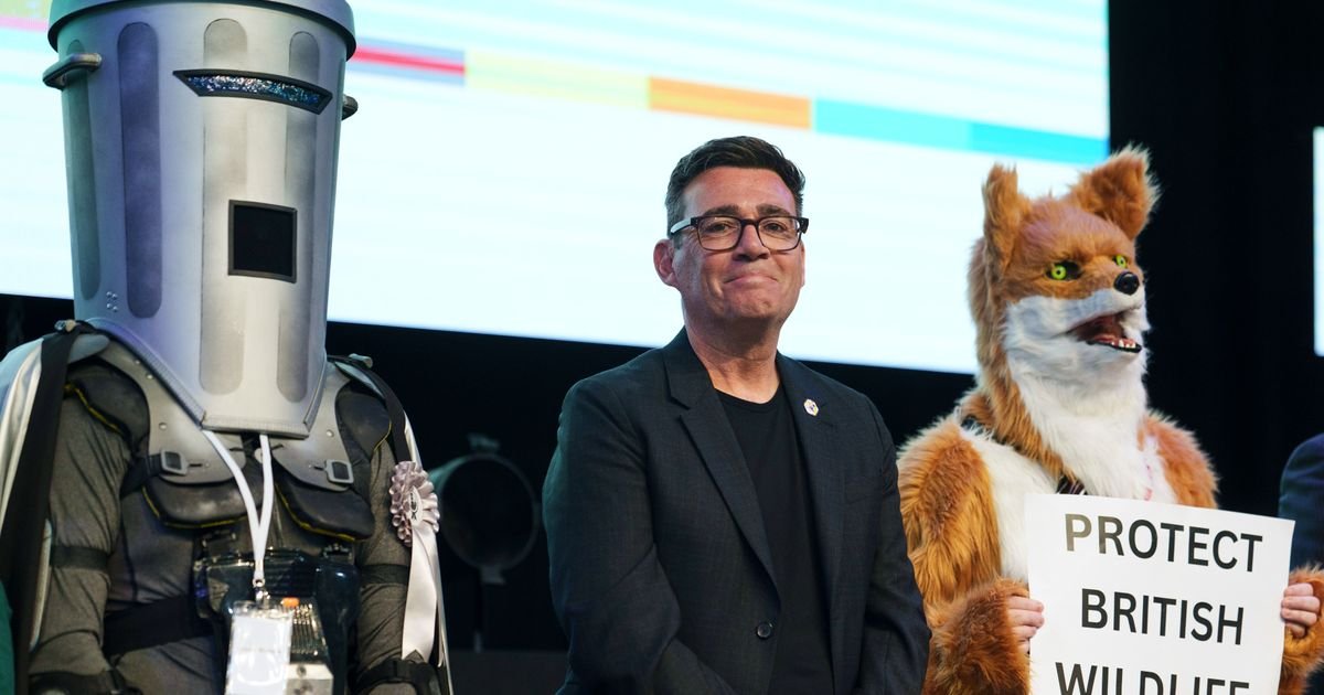Ovo je Endi Burnam "kralj severa", verovatno budući britanski premijer: Čeka se ostavka Kira Starmera