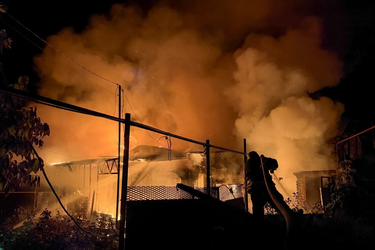 Ukrajinske vlasti: Dve osobe poginule u ruskim napadima na Zaporožje i Odesu