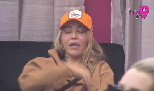 ANELI SMATRAJU POBEDNIKOM ELITE 9, EVO KROZ ŠTA PROLAZI VEĆ MESEC DANA PRED FINALE: Sve priznala pred milionima, slomila se