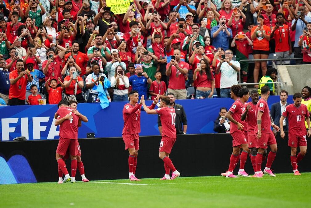 PORTUGAL - UZBEKISTAN: Ronaldo zatresao mrežu, ispisao istoriju i zapušio usta kritičarima širom sveta!
