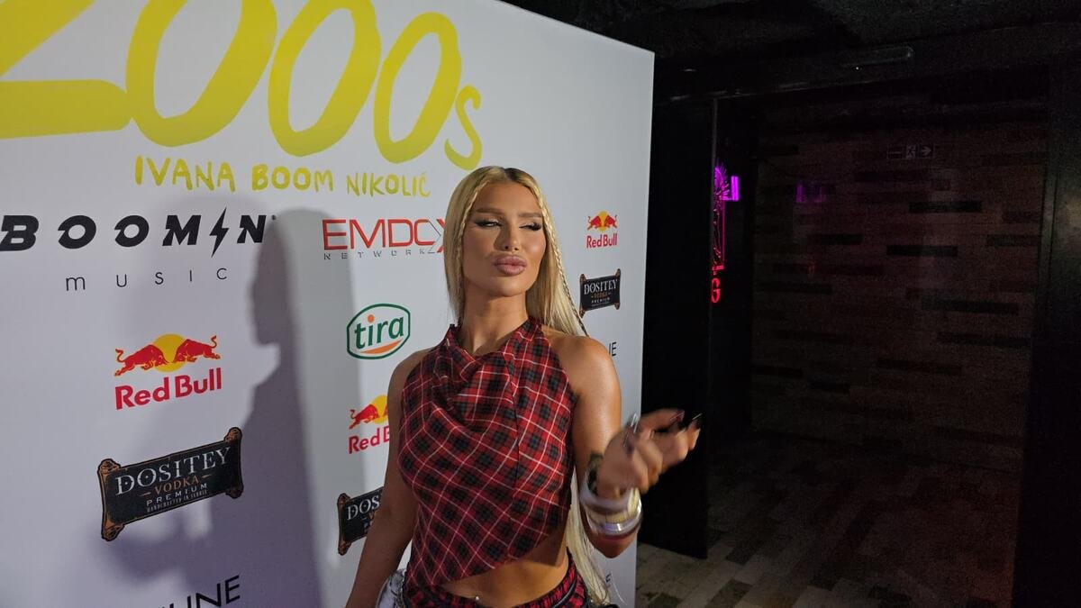OVO JE SESTRA IVANE BOOM NIKOLIĆ KOJA SE NIKAD NE POJAVLJUJE U JAVNOSTI! 8 godina je starija od nje, iznenadićete se kad čujete čime se bavi...