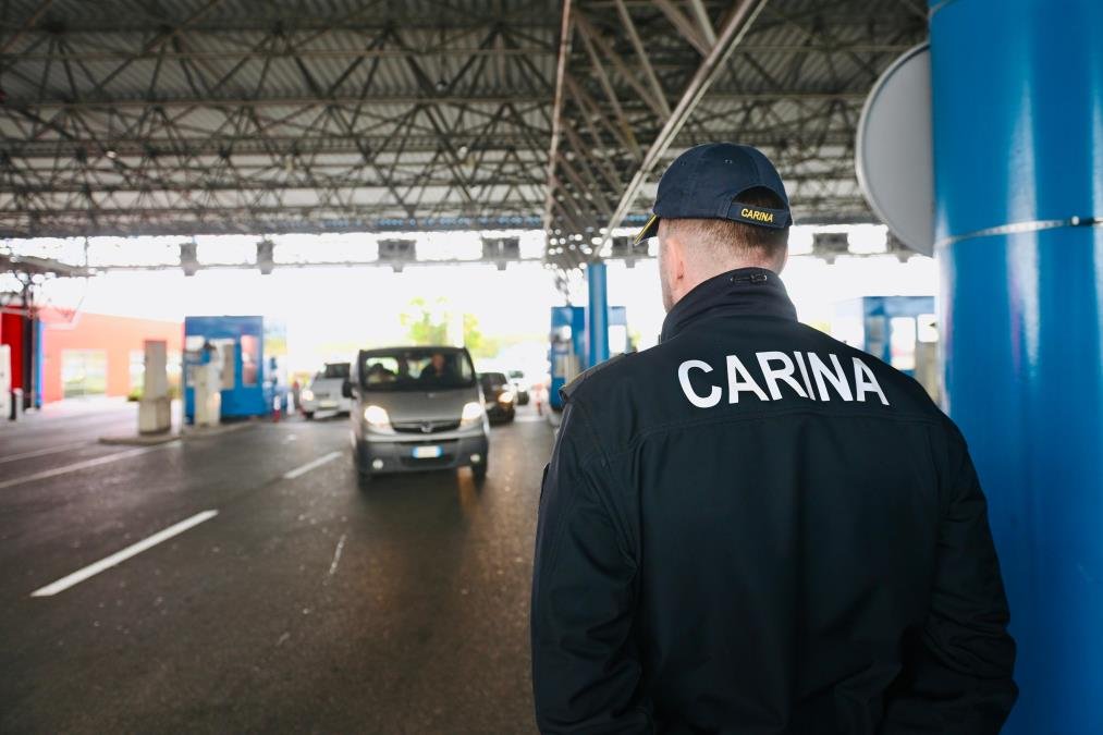 GUŽVE NA GRANICAMA OD RANOG JUTRA: Kamioni na Batrovcima čekaju pet sati, kolone i na drugim prelazima