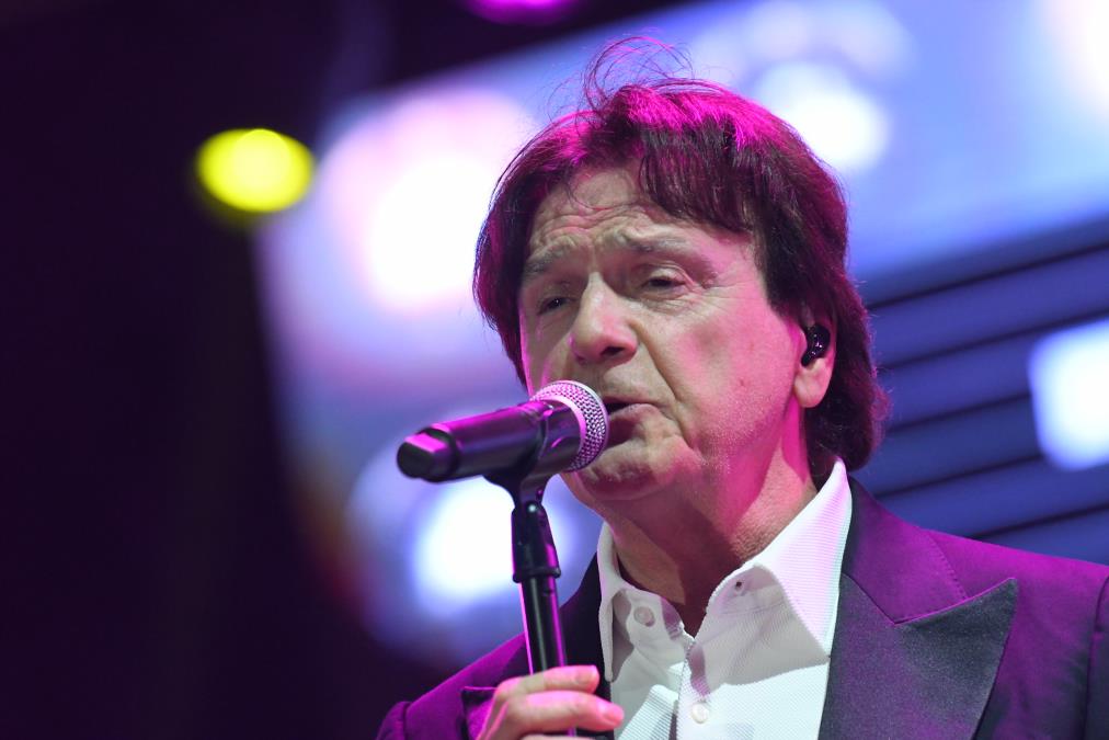"NJIMA NEŠTO FALI..." Zdravko Čolić prvi put progovorio o ljubavnim brodolomima