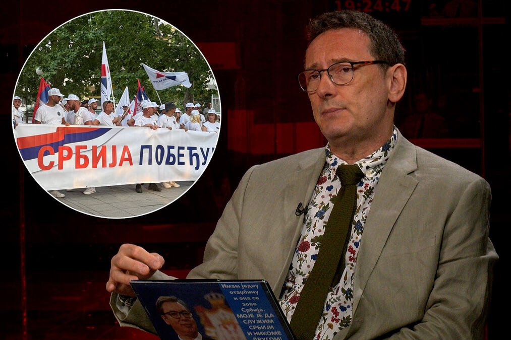 "ŽENE SU SAŠILE ZASTAVU OD POLA KILOMETRA, A MLADI LJUDI POKAZALI POSVEĆENOST PEŠAČENJEM!" Bakarec o skupu 27.juna: "Predsednik Vučić će saopštiti važnu vest!"
