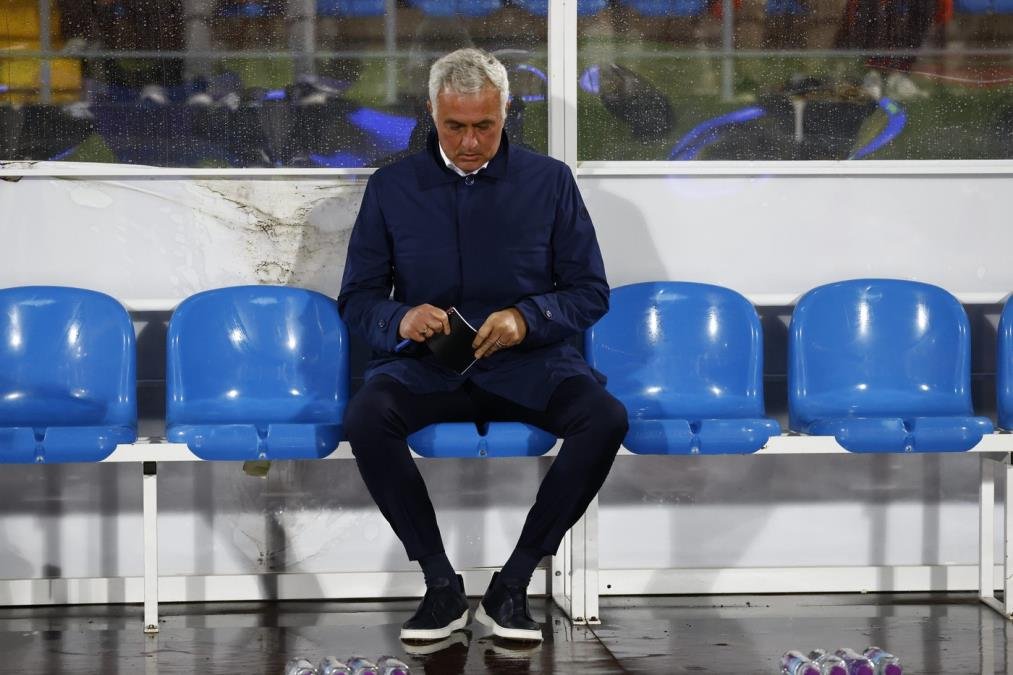 DA LI NAJBOLJI IGRAČI ODLAZE IZ REALA? Murinjo se oglasio o temi broj jedan u Madridu! Navijači su ovo želeli da čuju...