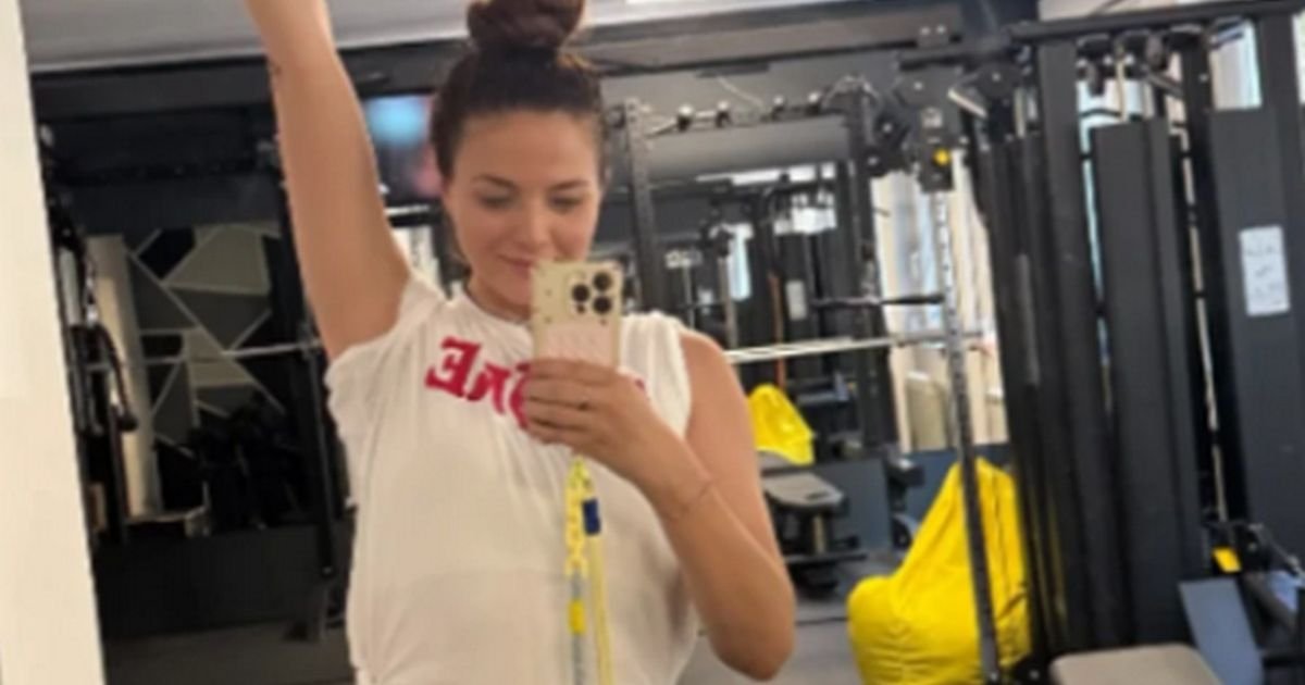 Glumica diže tegove u teretani ko od šale, svi netremice gledaju: Pokazala kako se zateže, komentari pljušte
