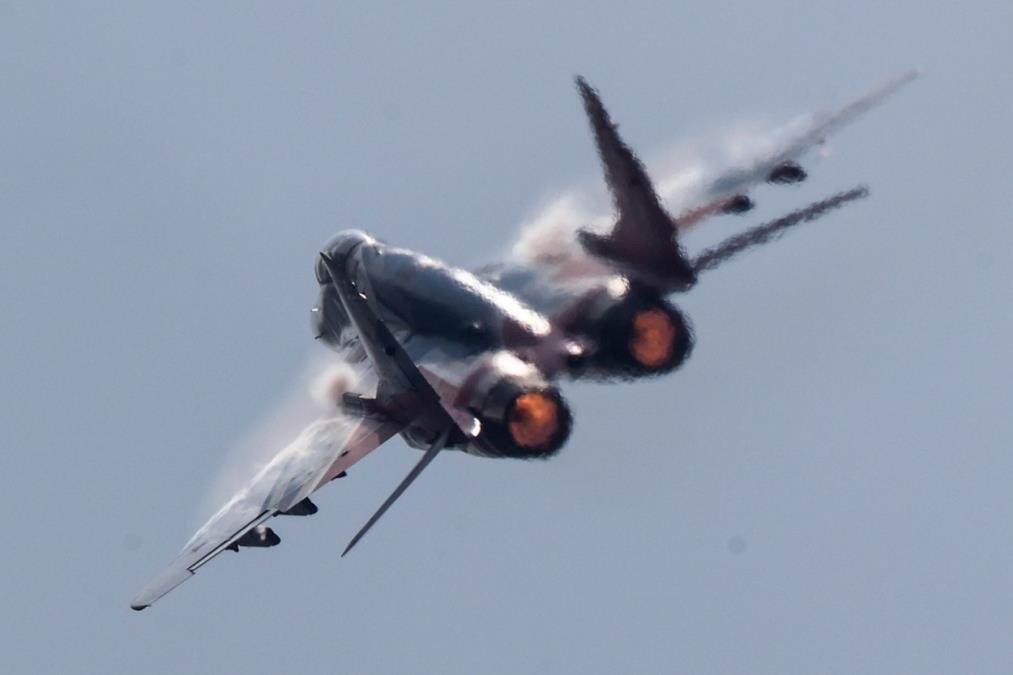 SRUŠIO SE UKRAJINSKI BORBENI AVION MIG-29! Otkriveno šta se desilo sa PILOTOM u noći kada je Rusija izvela MASOVAN napad DRONOVIMA!