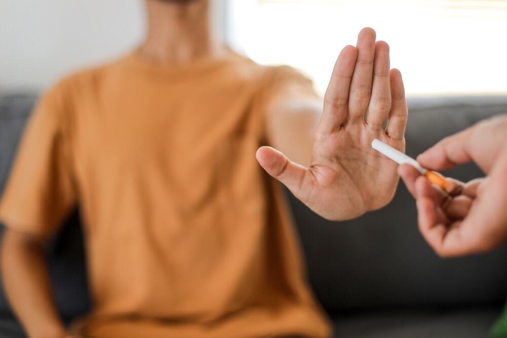 PRVA ŠKOLA ZA ODVIKAVANJE OD PUŠENJA I VEJPINGA OTVORENA U MOSKVI! Stručnjaci upozoravaju: Elektronske cigarete nose ozbiljne rizike po zdravlje