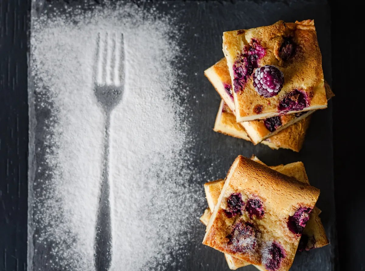 Recept za Far Breton - francusku voćnu poslasticu