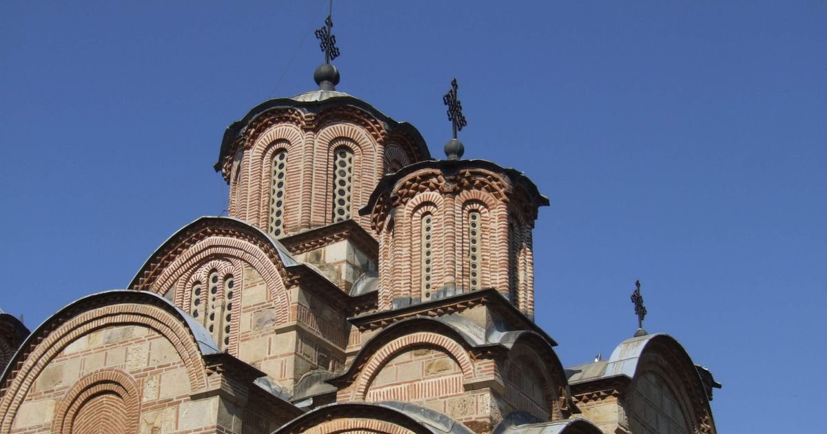 Mitropolit Joanikije iz Gračanice: Srpski narod na KiM na ''velikom raspeću''