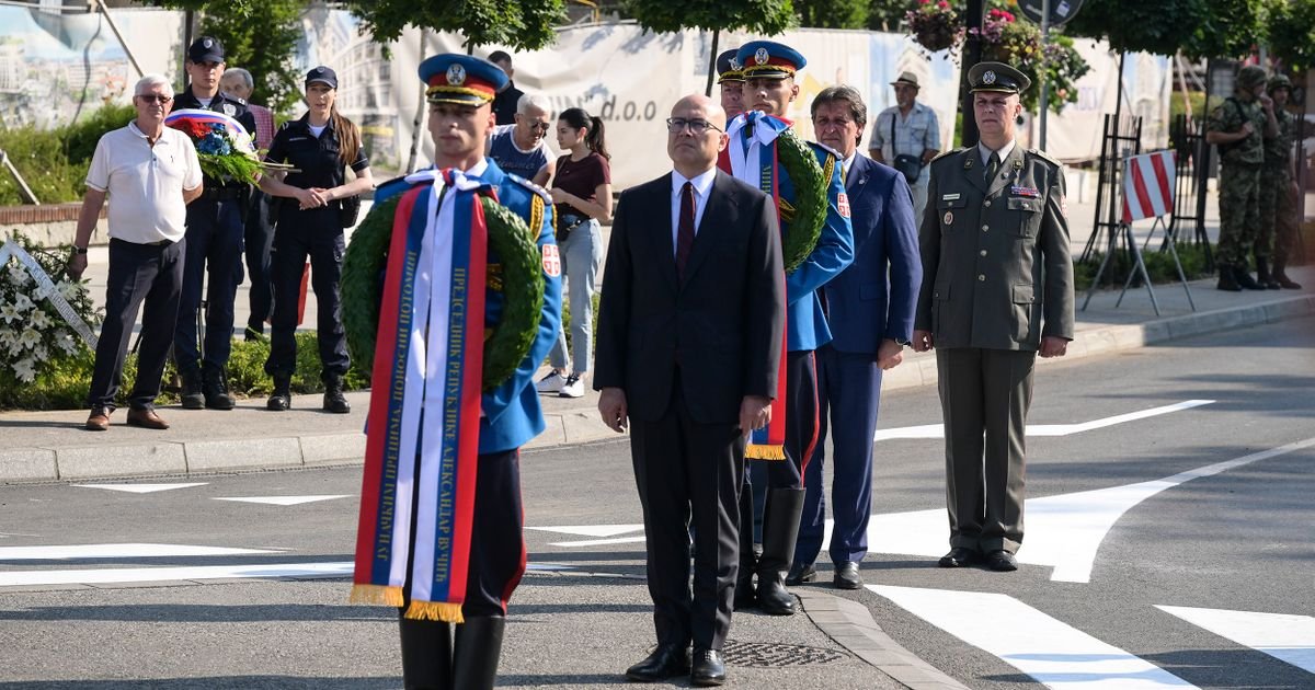Održana centralna državna ceremonija polaganja venaca povodom Vidovdana u Kruševcu