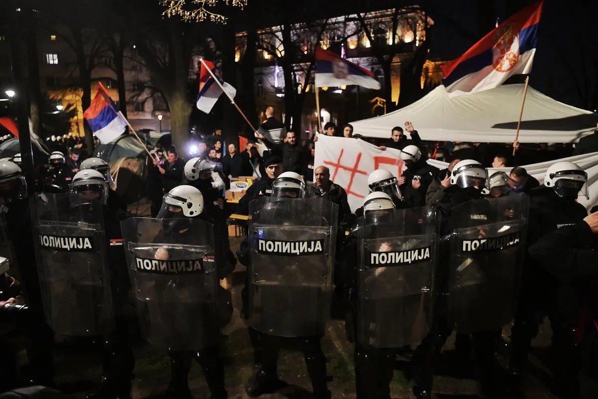 "Takve informacije treba da budu predmet provere, ali tužilaštvo ne može da računa na asistenciju policije": Advokat Šabić o navodima odbeglog Nikole Mirića o "ćacilendu" i slučaju "zvučni top"