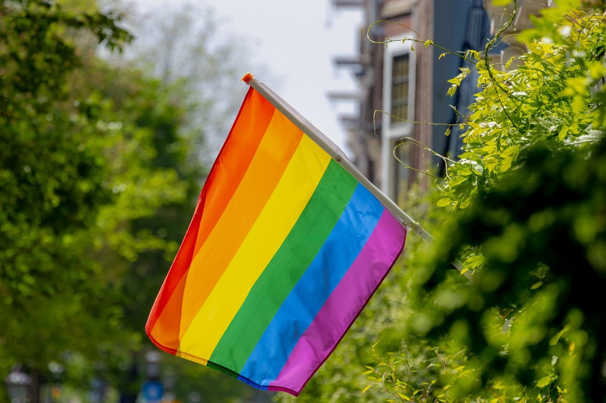 Ruski sud izrekao prve zatvorske kazne za zabranu LGBT pokreta