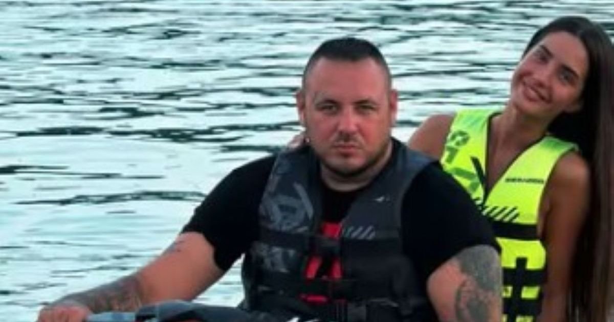 Filip Car i Anđela se ne odvajaju u Hrvatskoj! Posle vožnje skuterom uživali na romantičnoj večeri kraj mora