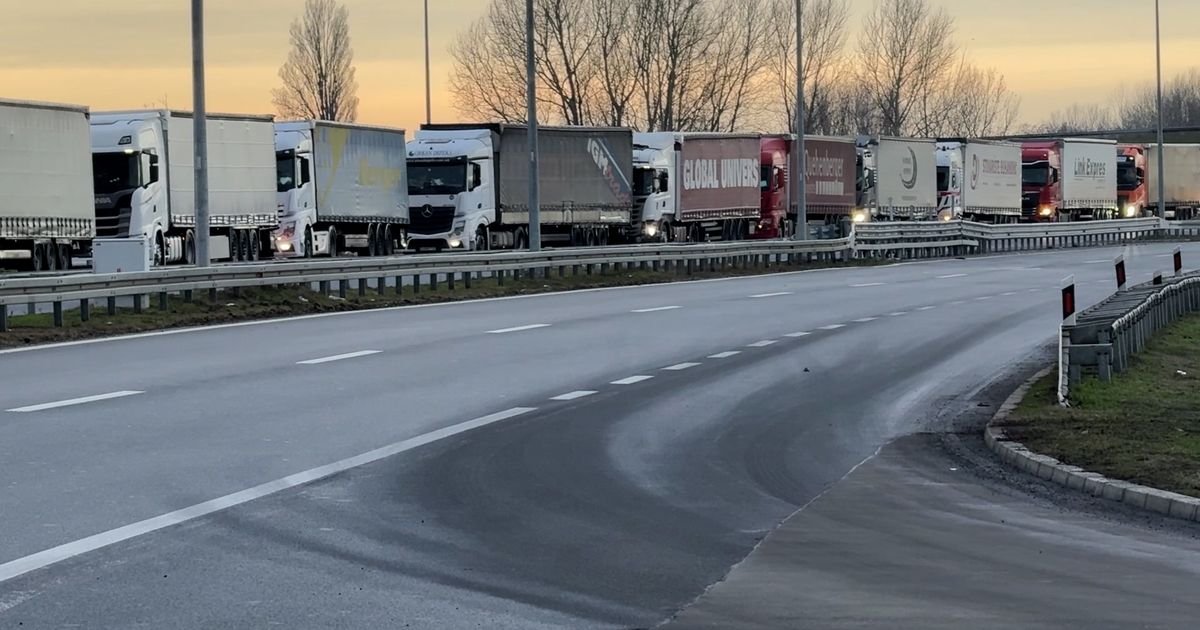 Udruženja prevoznika traže rešenje za vozače kamiona: U zajedničkom pismu zadali rok Evropskoj uniji