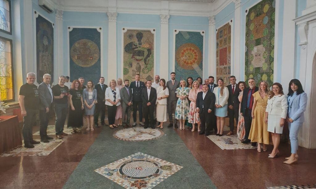 PRIJEM ZA DELEGACIJE GRADOVA POBRATIMA: Velika svečanost u Kruševcu povodom Vidovdana