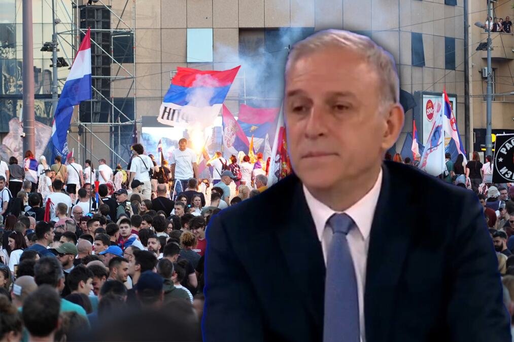 PONOŠ STIGAO NA SASLUŠANJE U PRATNJI TRI ADVOKATA: Iznosio neistine o "zvučnom topu" na društvenim mrežama, pa poveo ceo tim pravnika da ga brani?