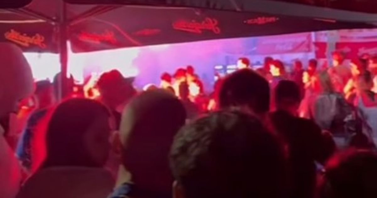 Vrela atmosfera u Sarajevu usred noći: Palile se baklje, ovako se prati istorijski meč Bosne na Mundijalu