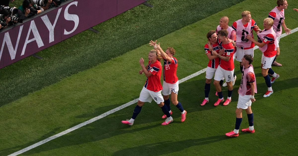 Haland se pretvorio u Vikinga: Pogledajte šta je uradio posle drugog gola Brazilcima, izgledao je zastrašujuće