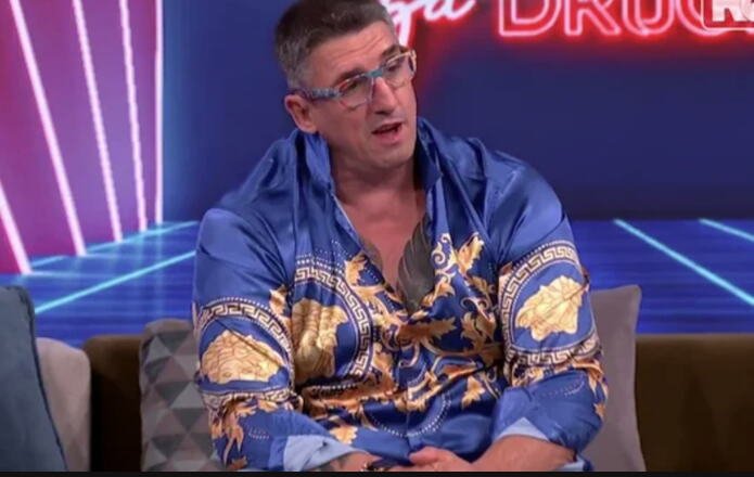 KRISTIJAN UHVAĆEN KAKO PRED KAMERAMA RAZMENJUJE NEŽNOSTI SA DRUGOM ŽENOM! Javno priznao: Volim i dalje Kristinu, ali moram da idem dalje...