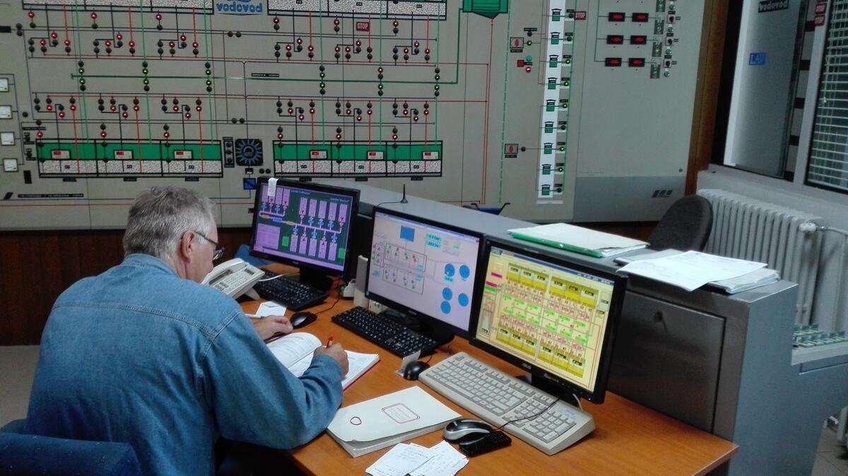 TROPSKE VRUĆINE PRAZNE VODOVODE: Potrošnja vode obara rekorde, građanima upućen važan apel bazeni i zalivanje mogu napraviti ozbiljan problem