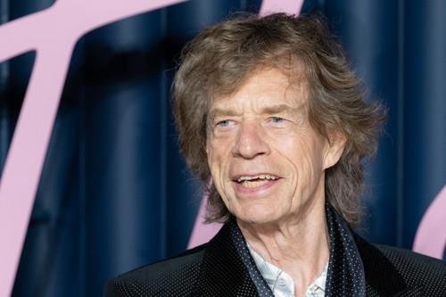 "Veštačka inteligencija je obično smeće" Legendarni Mik Džeger pokušao da koristi AI i silno se razočarao