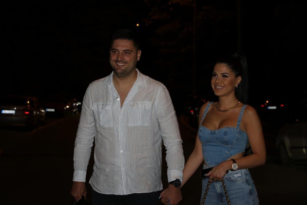 POZNATI PEVAČ IZVUKAO ŽIVU GLAVU: Sad progovorio o svadbi na kojoj je izbila krvava tuča: Ne smem ni da objasnim šta sam gledao