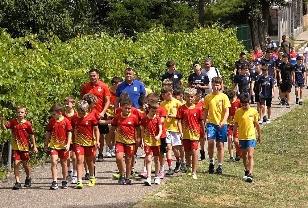 "RAZIGRANA ŽUPA 2026 OKUPILA MLADE IZ DIJASPORE I REGIONA" U Aleksandrovcu se održava Omladinski kamp uz podršku Vlade Srbije