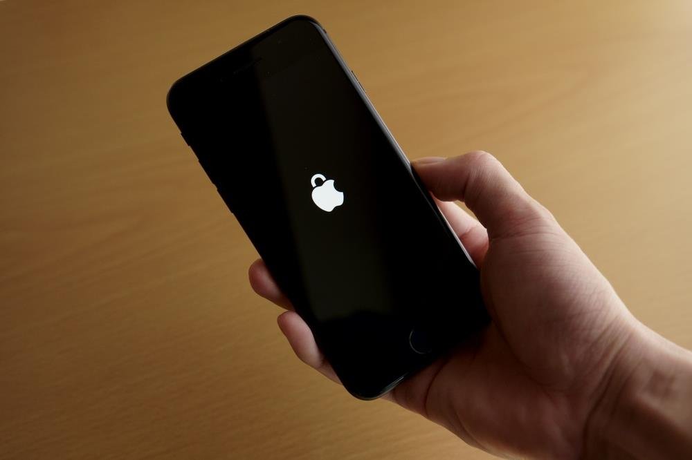 Prodao je stari telefon, a zbog sitne greške doživeo traumu! Privatne slike završile u pogrešnim rukama
