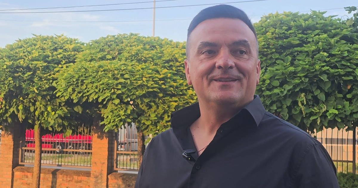 Pevač otkrio kakav je otac deteta Milice Todorović, pevao mu na slavlju: "Uvek ispoštuje, daje dobar bakšiš!"