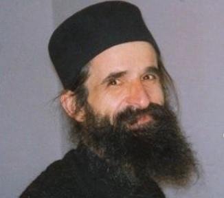 Pronađen bez glave, za njegovu smrt niko nije kažnjen! Jeziva sudbina monaha Haritona: Krenuo po hranu za manastir, a krvnici ga oteli pred očima KFOR-a!