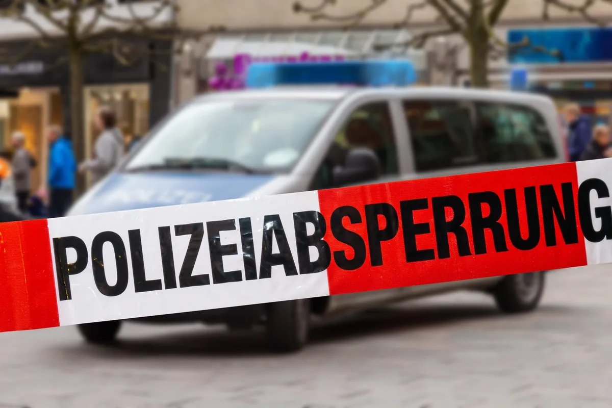 Srpski motociklista povređen u nesreći u Bavarskoj: Pokosio ga mladi vozač BMW (18)