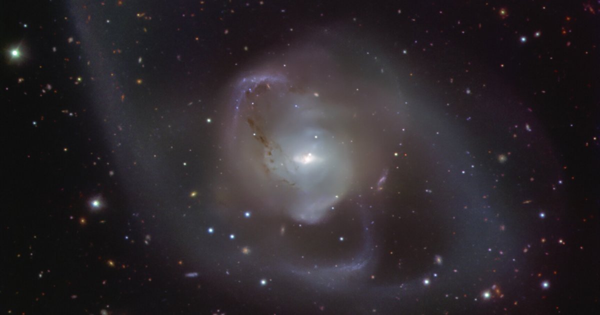 Gravitacioni talasi pokazuju skrivene populacije u spajanjima crnih rupa