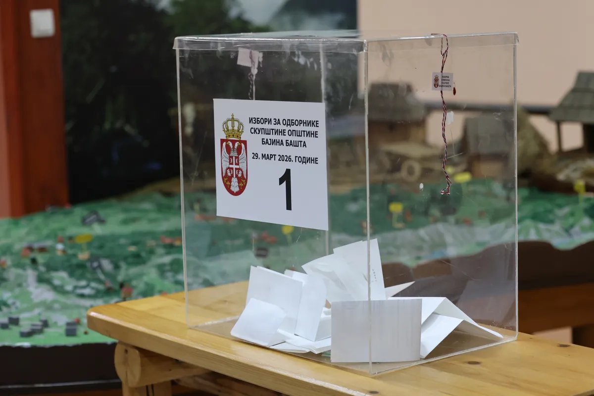 Studenti u blokadi: Trenutno 15.000 ljudi u procesu obuke za kontrolu izbora, za celu Srbiju potrebno 16.546 kontrolora