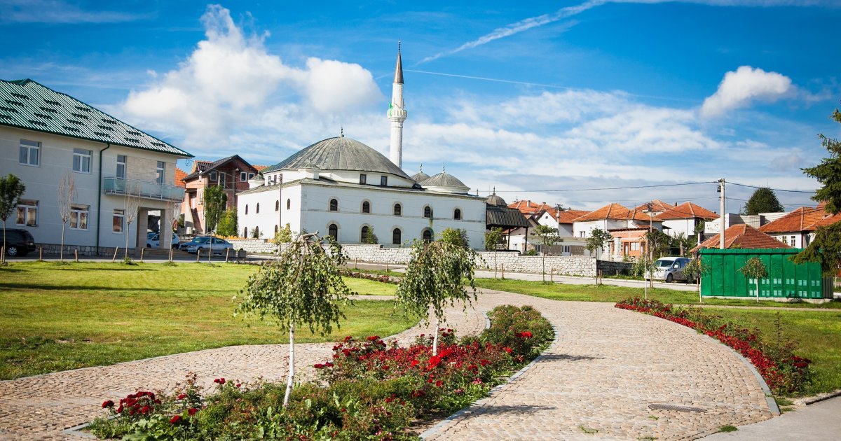 Broj iseljenih iz Sjenice raste iz godine u godinu: Godišnje je napusti oko 300 ljudi