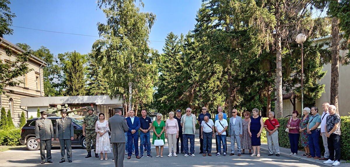 PRE 100 GODINA OBEŠENO OSAM BRUSJANA: Položeni venci povodom Dana stradanja rodoljuba u Prvom svetskom ratu (FOTO)