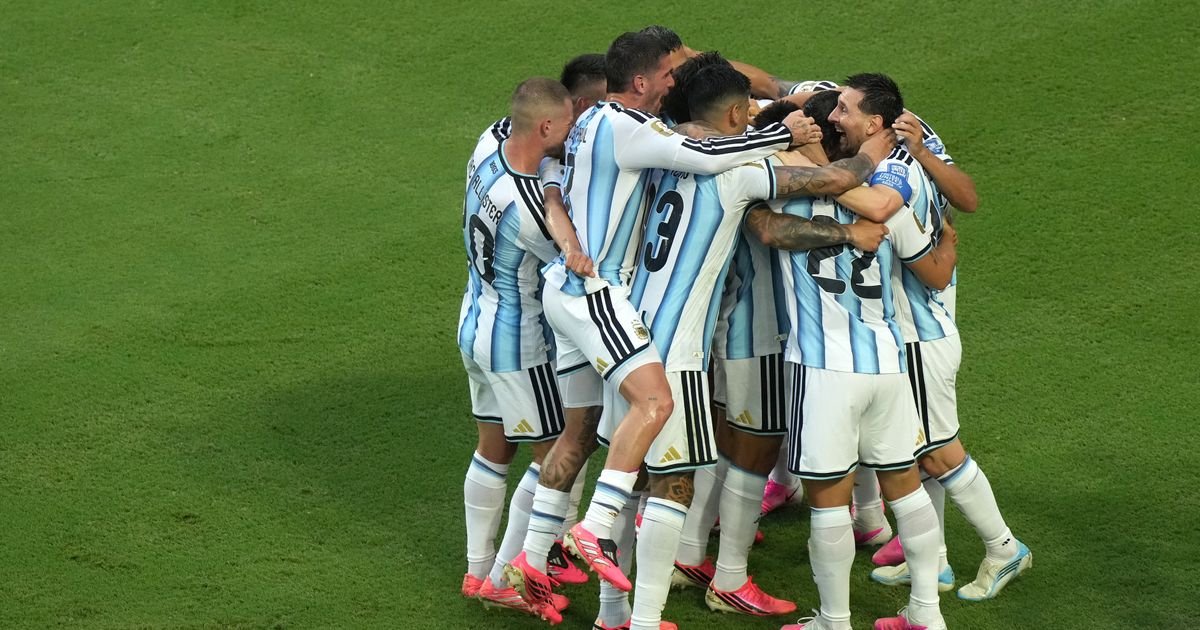 Evo gde možete da gledate uživo TV prenos meča Engleska - Argentina u polufinalu Svetskog prvenstva