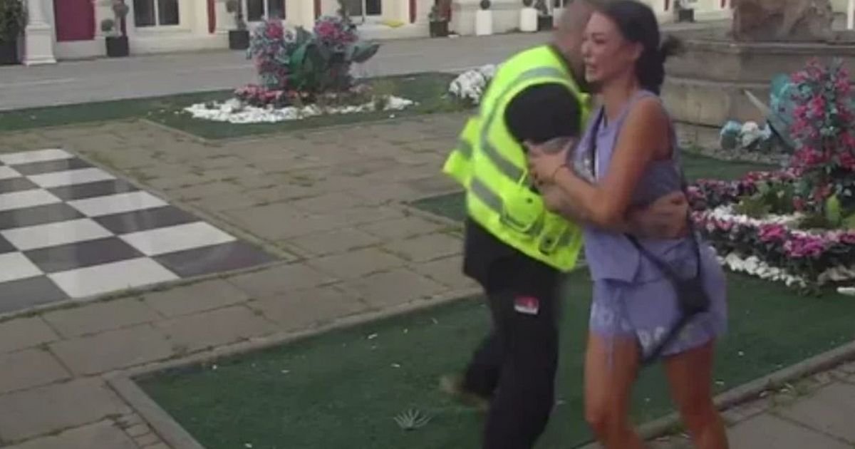 "Spremna je za ludnicu, ona je psihopata..." Asminova majka se oglasila nakon skandala, udrila žestoko na Maju