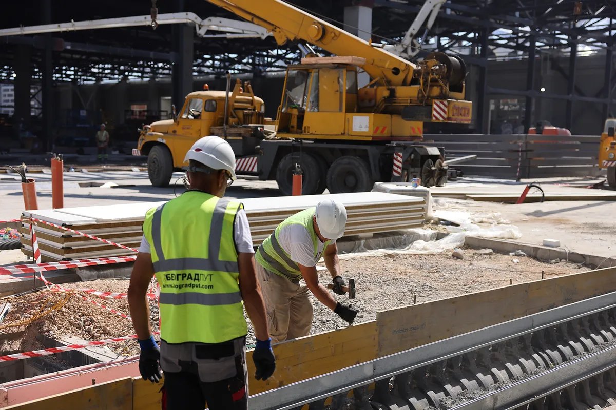 Portal says labor market shows signs of recovery