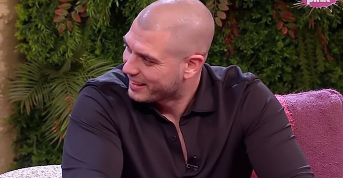 "Miriše na svadbu" Dejan Dragojević progovorio o traumama iz braka sa Dalilom: "Izbrukao sam se za života"