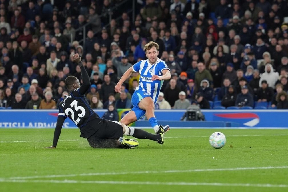 PREMIJER LIGA: Brajton rasturio Čelsi